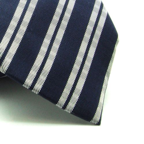GRAVATA  JACQUARD  TRADICIONAL 8CM SEDA MARINHO LISTRAS PRATAS
