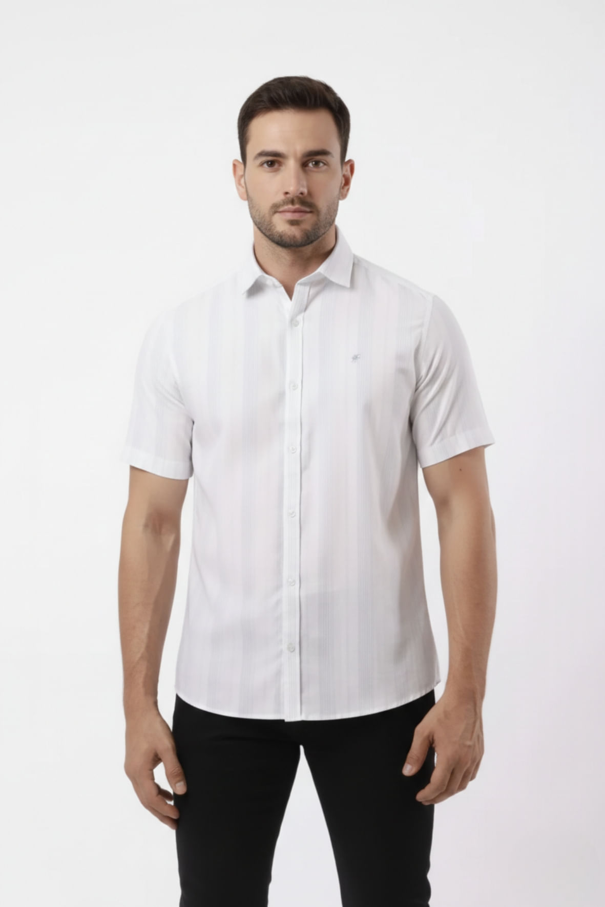 Camisa Manga Curta Floral Escuro Branco