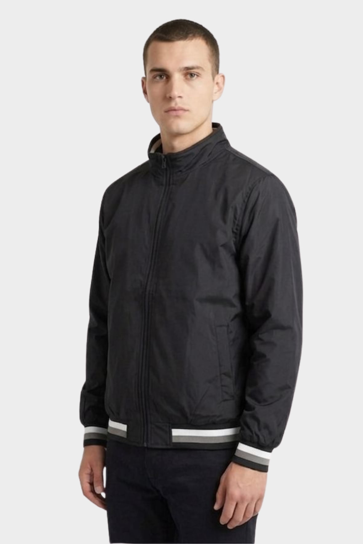 JAQUETAS POLIESTER PRETO - Hover